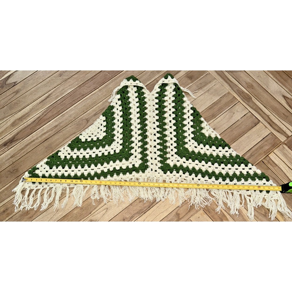 Vtg GROOVY 70s Crochet Granny Square Poncho - Green Cream Fringe | Handmade Boho - Picture 3 of 11